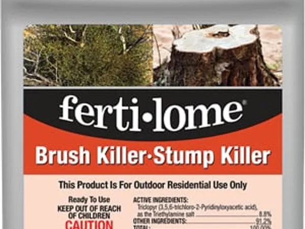 Fertilome Brush Killer & Stump Killer Concentrate, 32 oz — fotografía de producto del herbicida para matorral y tocones sobre fondo liso