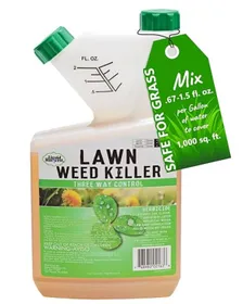 Liquid Harvest Lawn Weed Killer Three-Way Concentrate, 32 oz โ selective broadleaf herbicide product photograph on a plain background