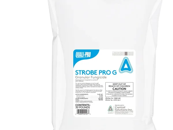 Quali-Pro Strobe Pro G Granular Fungicide, 30 lb — fotografía de producto del fungicida granular combinado sobre fondo liso