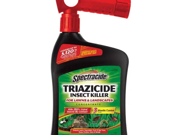 Spectracide Triazicide Insect Killer for Lawns & Landscapes (listo para pulverizar) — fotografía de producto del insecticida de superficie sobre fondo liso